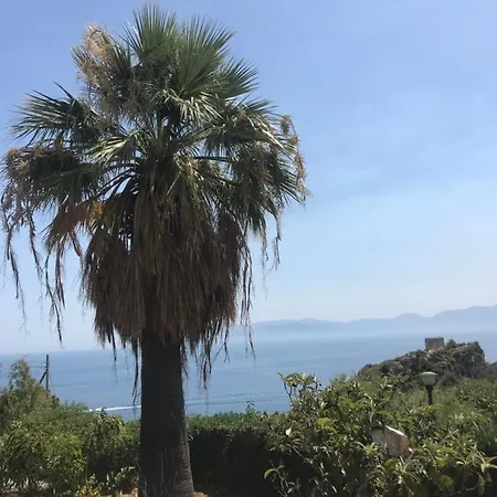 Claudia Villa Scopello (Sicily)